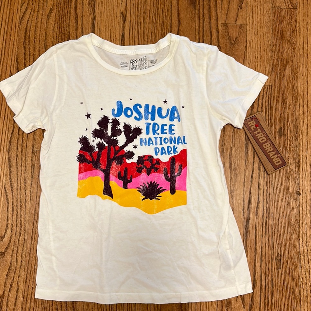 New with tags Retrobrand t-shirt